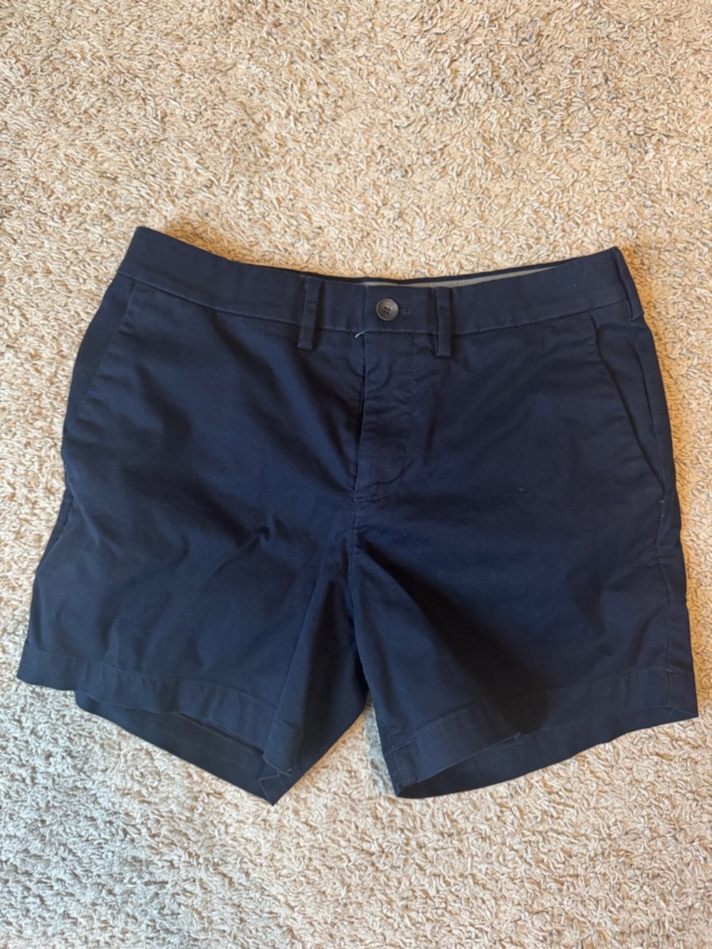 Express men’s Shorts 6” inseam